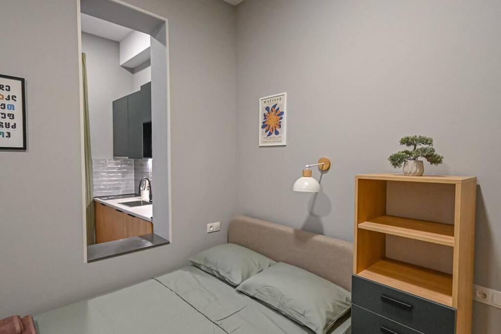 Studio With Balcony In Old City Tbilisi Esterno foto